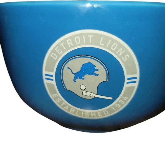 Detroit Lions NFL Ramen Noodles Bowl  36 oz - Picture 3 of 4